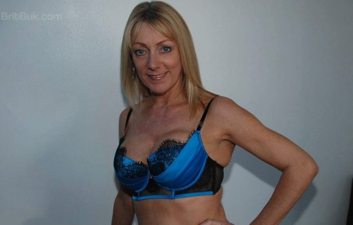 Amateur wife cum dump