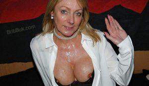 Pearl Necklace Bukkake