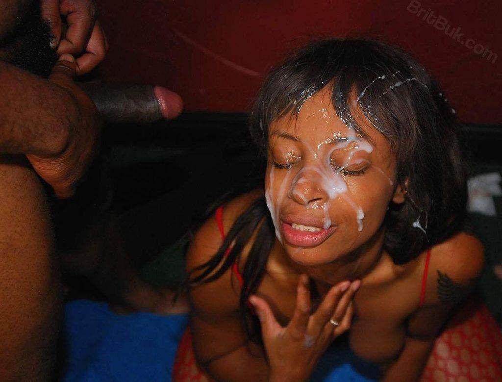 Lola Marie Ebony Bukkake